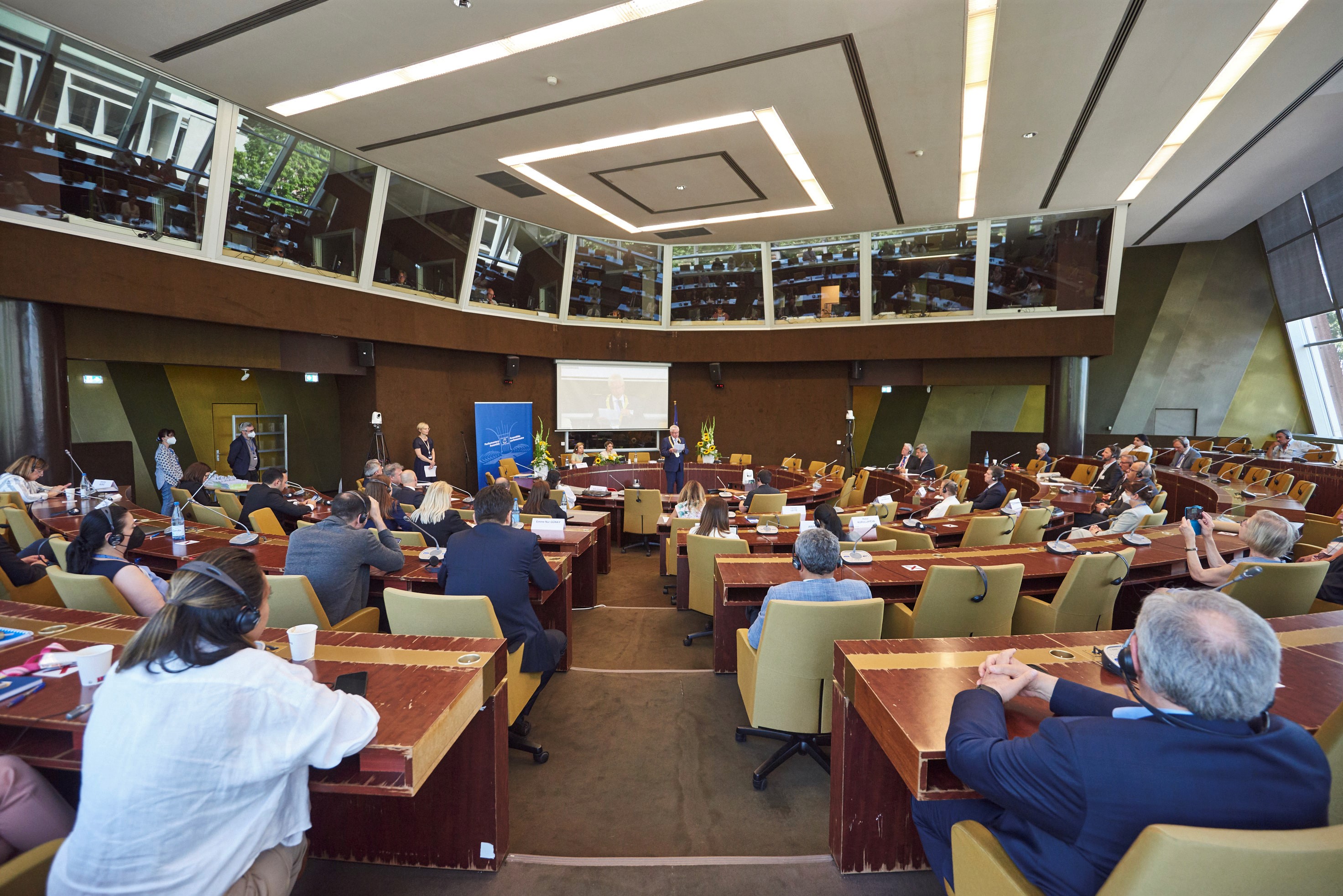 Başkan İduğ Bornova için Avrupa yolcusu