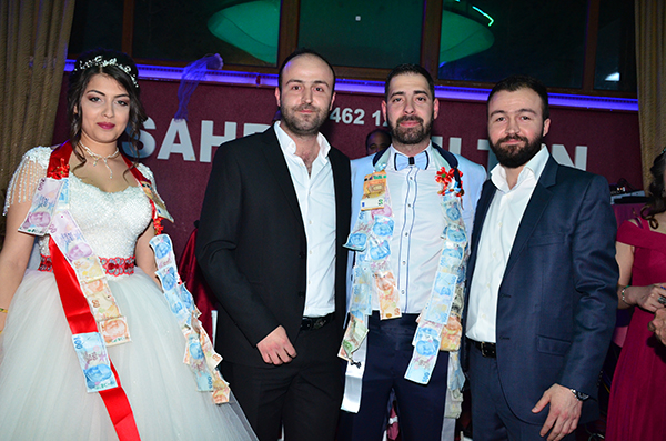 ONLAR ERDİ MURADINA