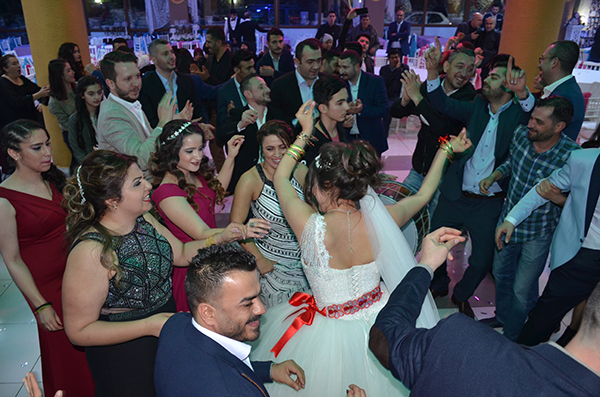 ONLAR ERDİ MURADINA