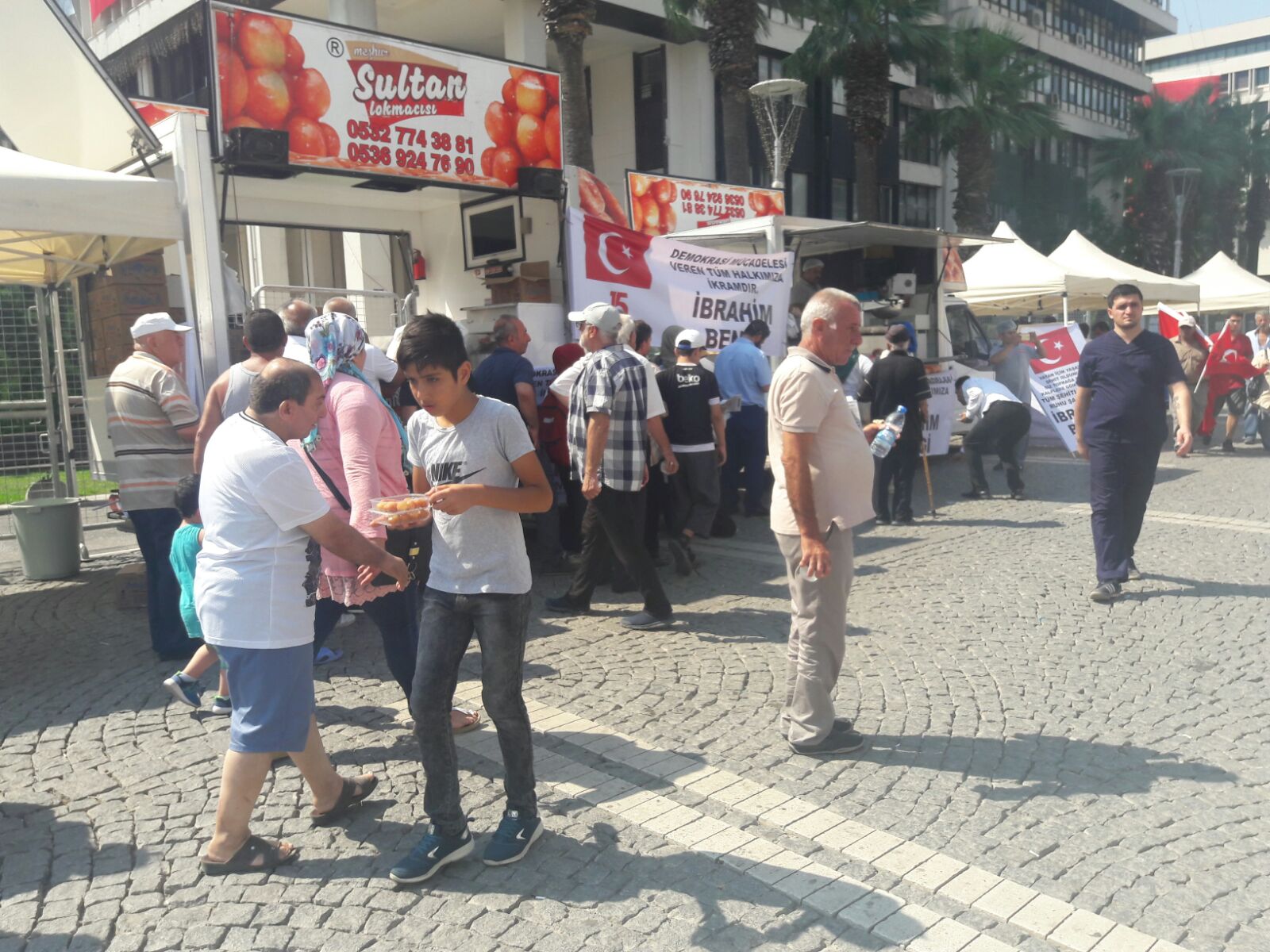 HAYIRSEVER SiYASETÇi, iŞADAMI iBRAHiM BENGi'DEN DEV DESTEK