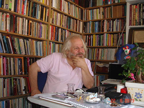 Yaşadıkları ve yaptıkları normal birilerinin yarım asra sığdırabileceği şeyler değildi....