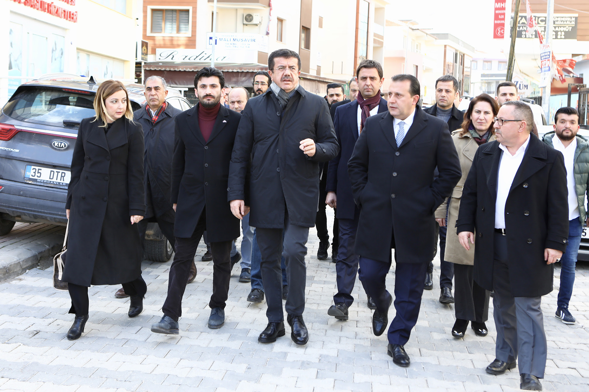 Zeybekci'den iki ilçede seçim çalışması