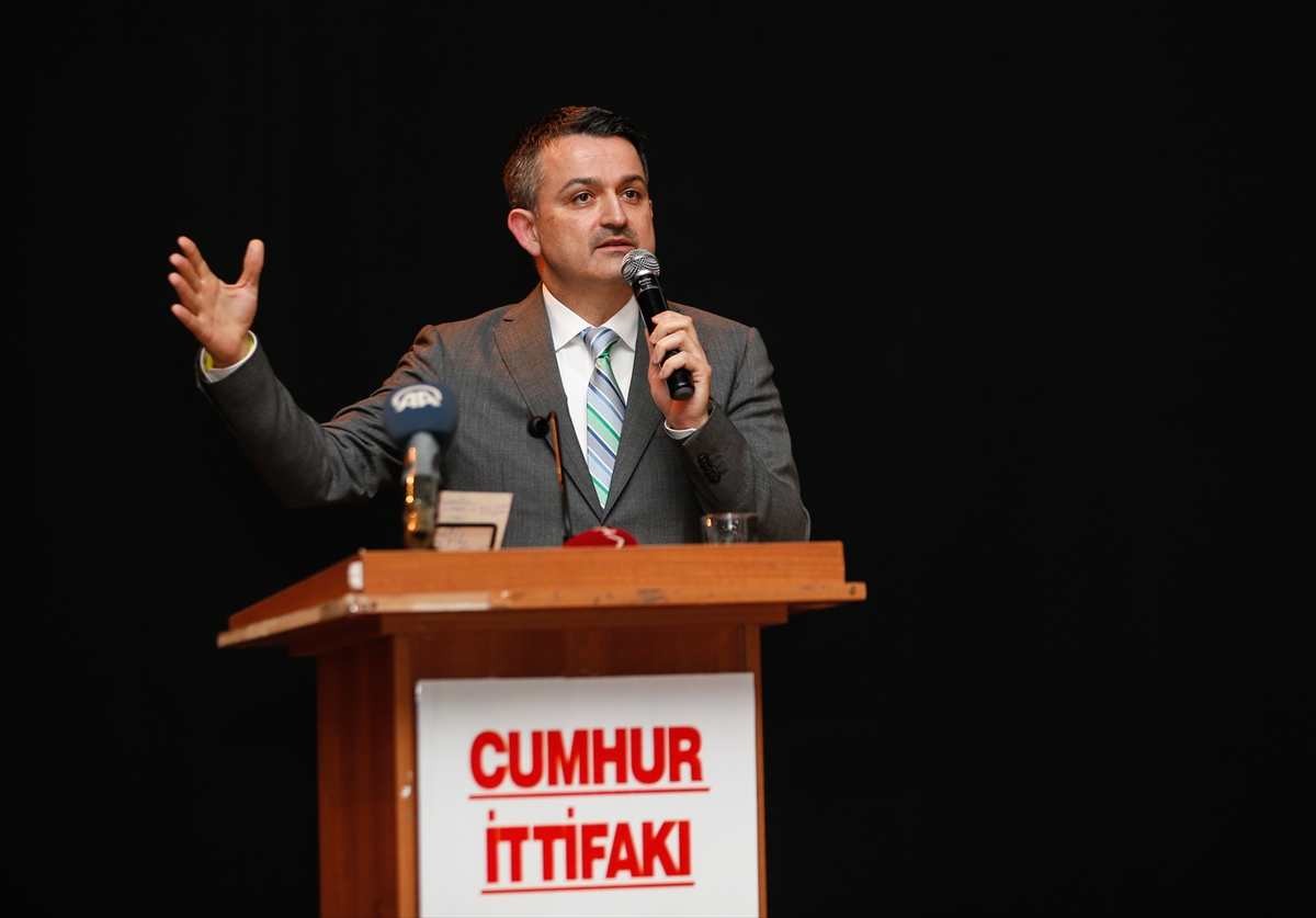 Bakan Pakdemirli ve Zeybekci'den CHP'ye sert eleştiriler