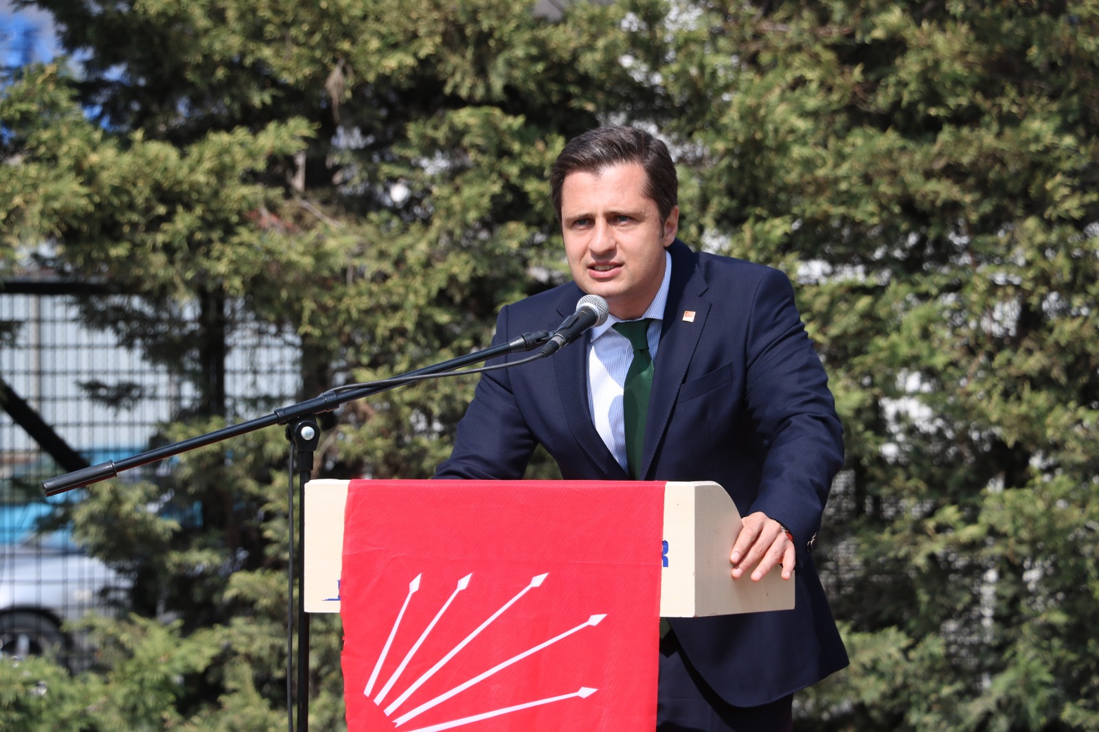 AK Parti’den istifa edip CHP’ye geçtiler