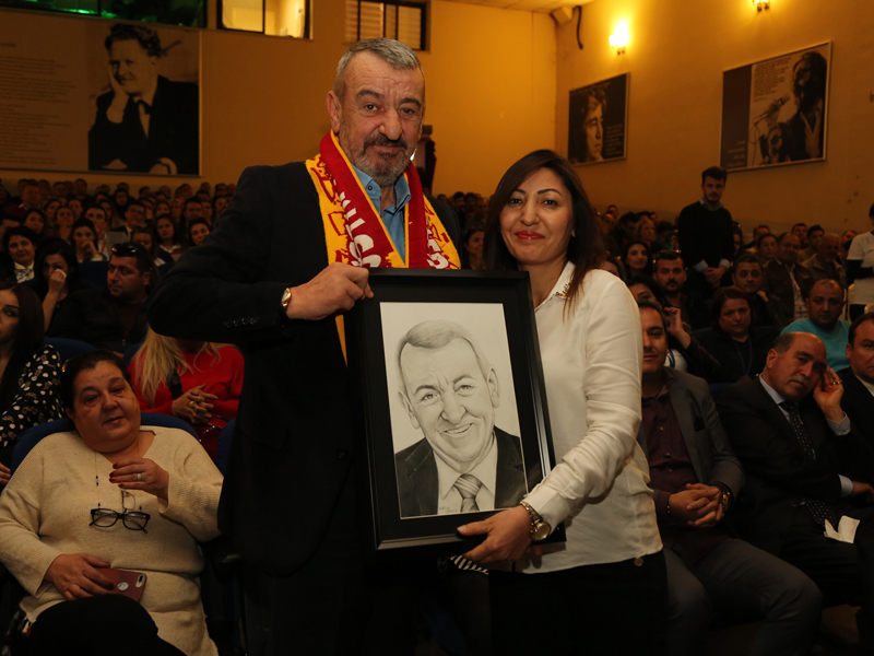 Başkan Şenol'dan veda: Annemizin ak sütü gibi..