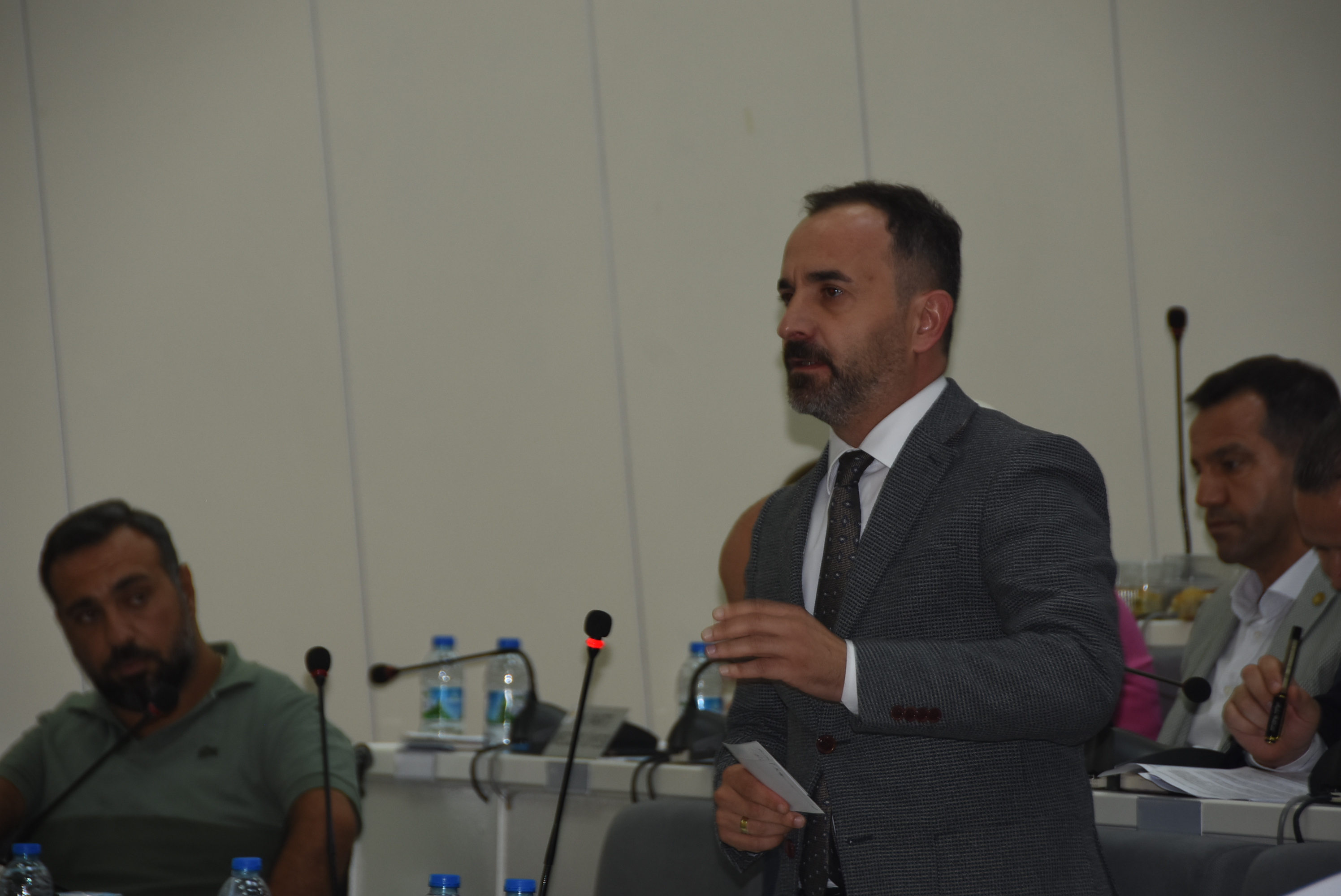 Büyükşehir Meclisi’nde önemli kararlar, gergin anlar!