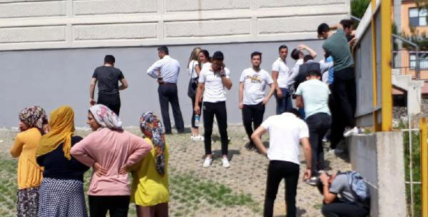 İZBAN'da acı ölüm: Mezuniyetine 2 gün vardı