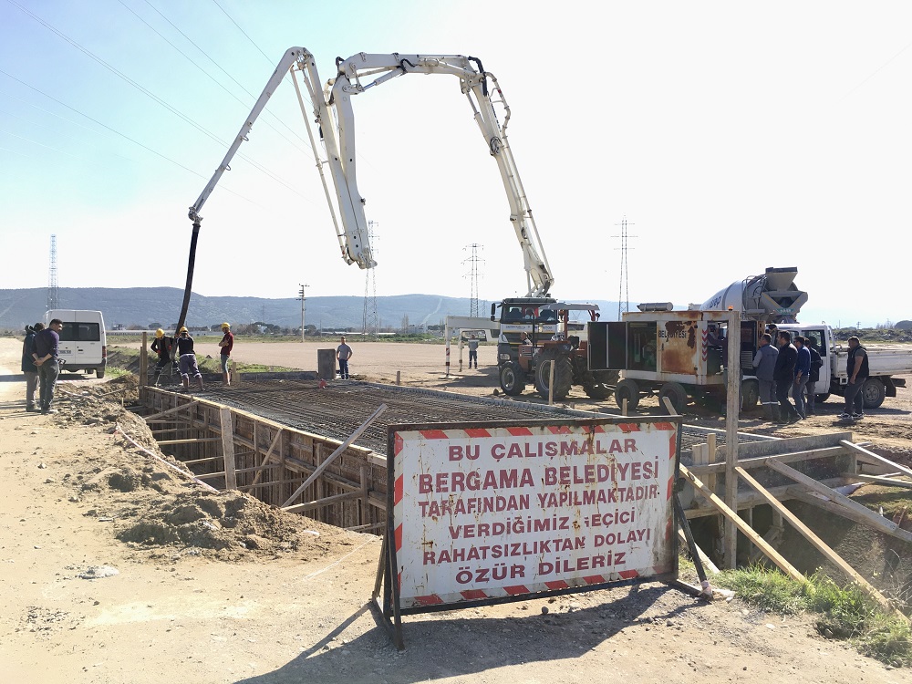 Tır ve Kamyon Garajı Köprüsü Tamamlanıyor