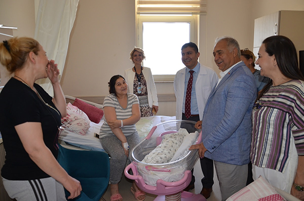 ''REHİN KALAN DEĞİL, ARTIK HÜRMET GÖREN MİLLET VAR''