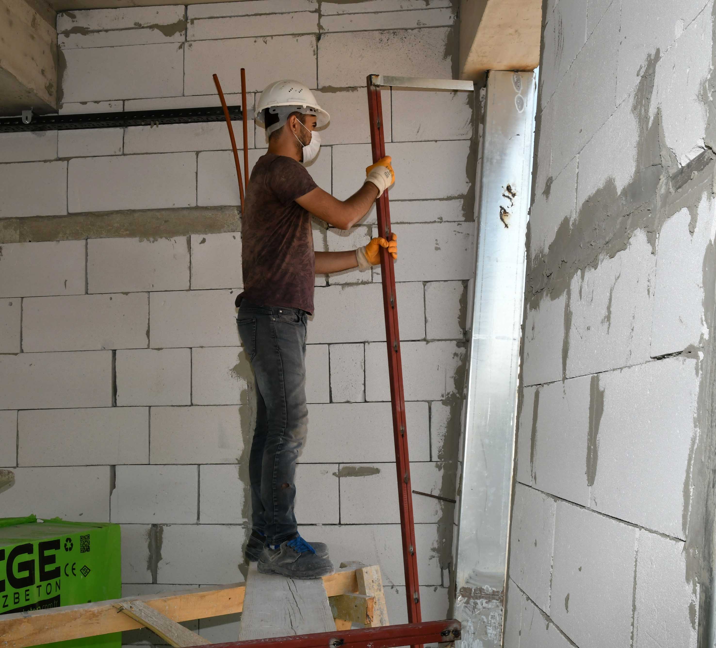 Mobilyacılar Eğitim Merkezi pandemi dinlemedi