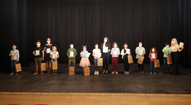 Gaziemir’in Sihirli Kalemler’inden ilk kitap