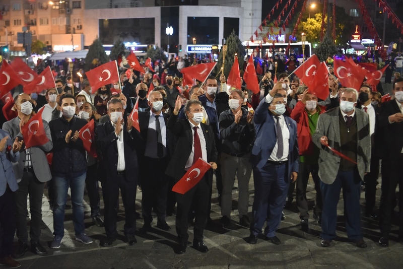 Bornova’da Cumhuriyet Bayramı coşkusu