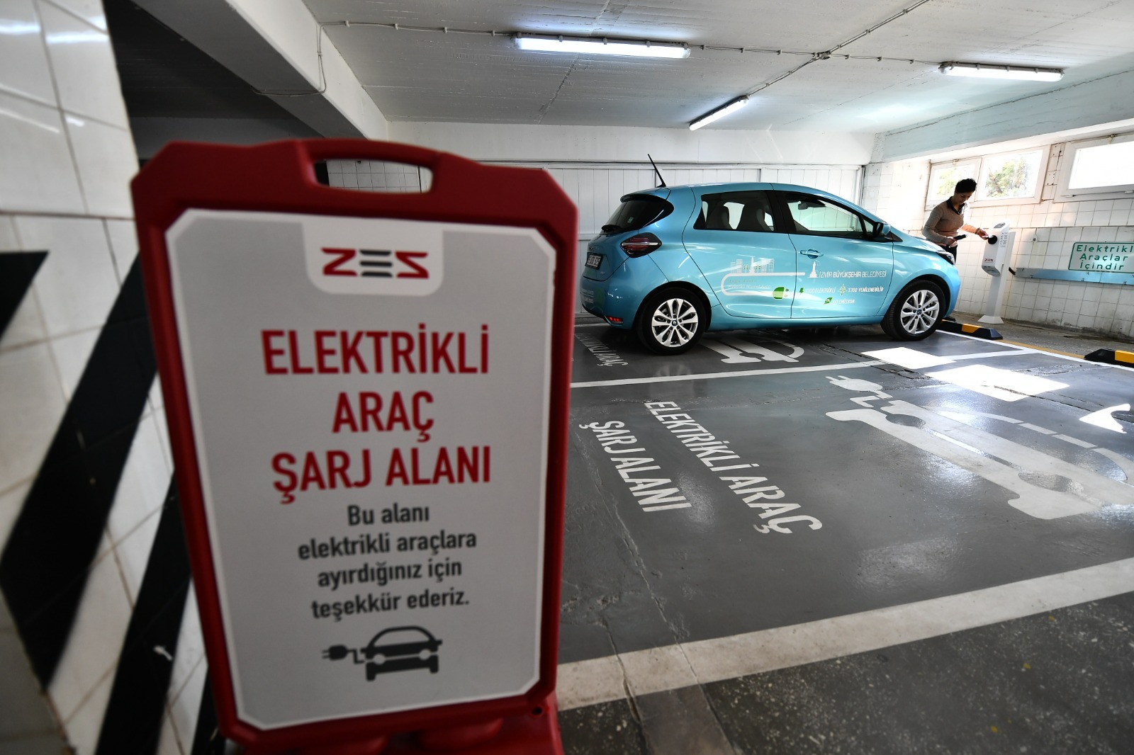 Elektrikli araçlar için şarj istasyonu sayısı artıyor