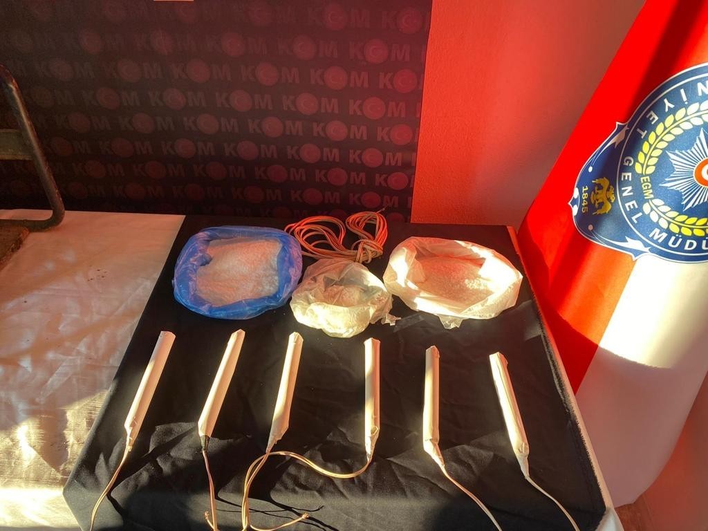 İzmir'de dinamit kullanarak kaçak kazı yapan şüphelilerden 6'sı tutuklandı