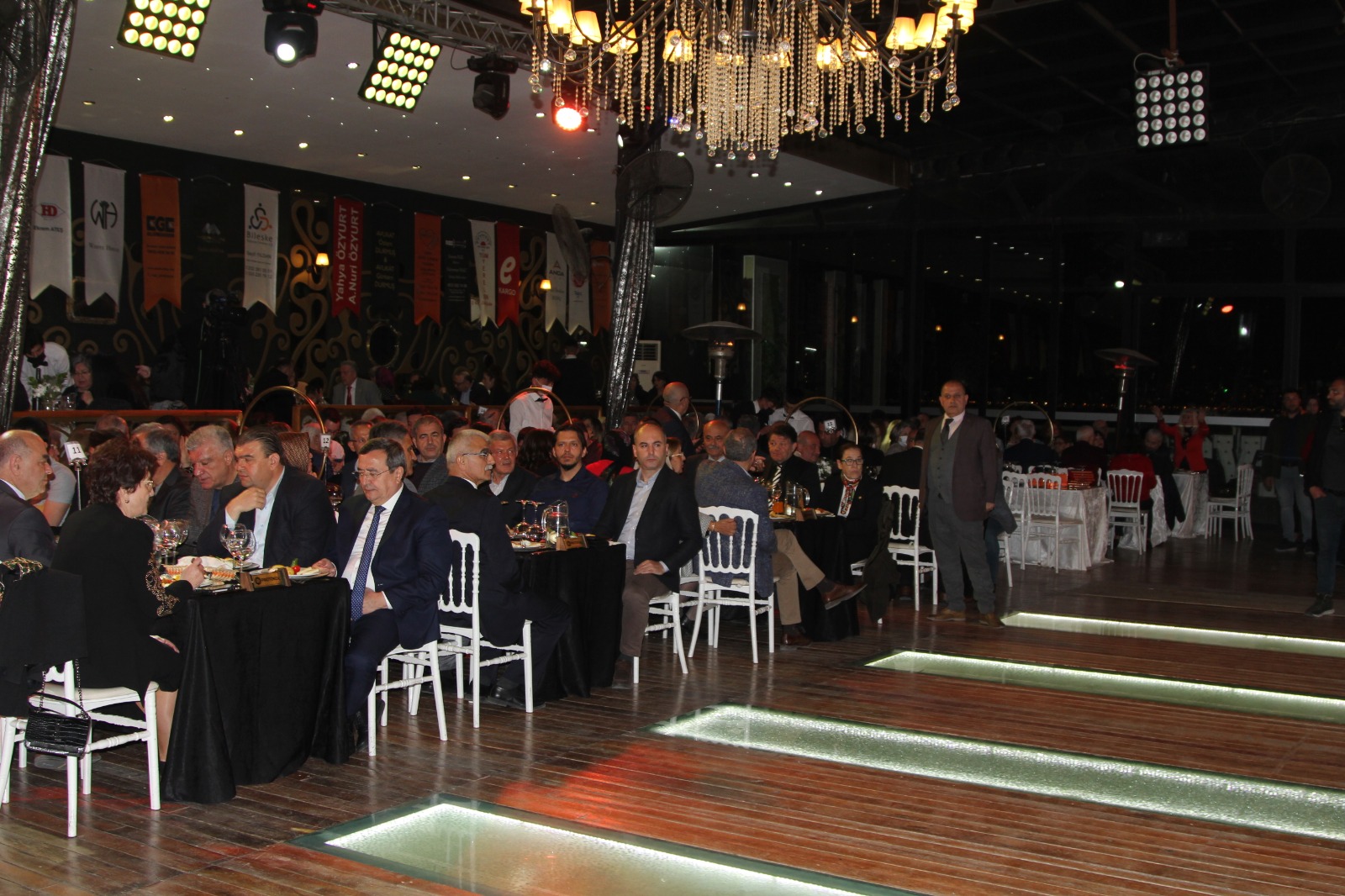 İzmir Denizliler Derneği, İzmir'deki Denizlilileri Bir Araya Getirdi