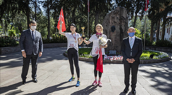 Anneler gününde Zübeyde Hanım anıldı