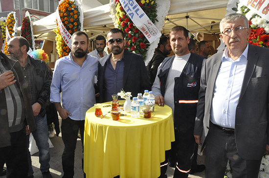 Bornova'nın Patron'una mehterli açılış