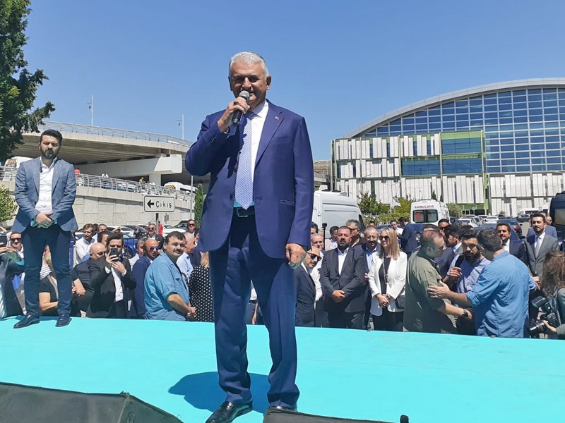 Binali Yıldırım: İzmir'i ve İzmirlileri özledim