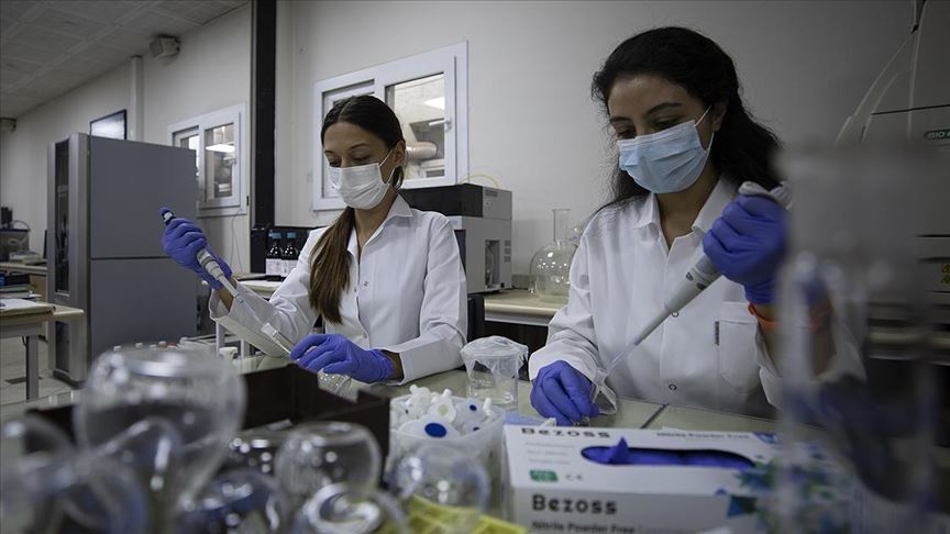 Rektör Prof. Budak: Yerli ve milli aşıda Ege imzası olacak