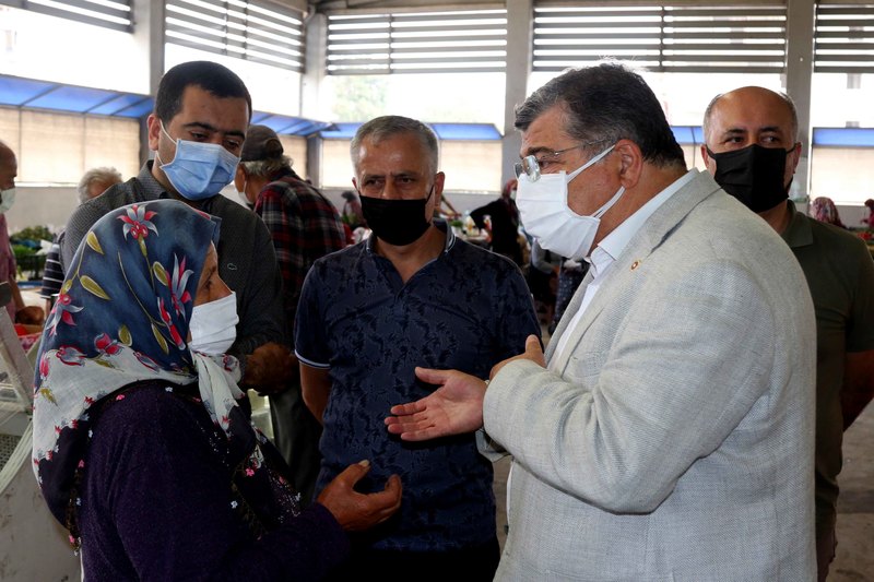 CHP'li Sındır, "AKP iktidarı Aliağa - Bergama Demiryolu projesine sadece bin TL ödenek ayırdı"