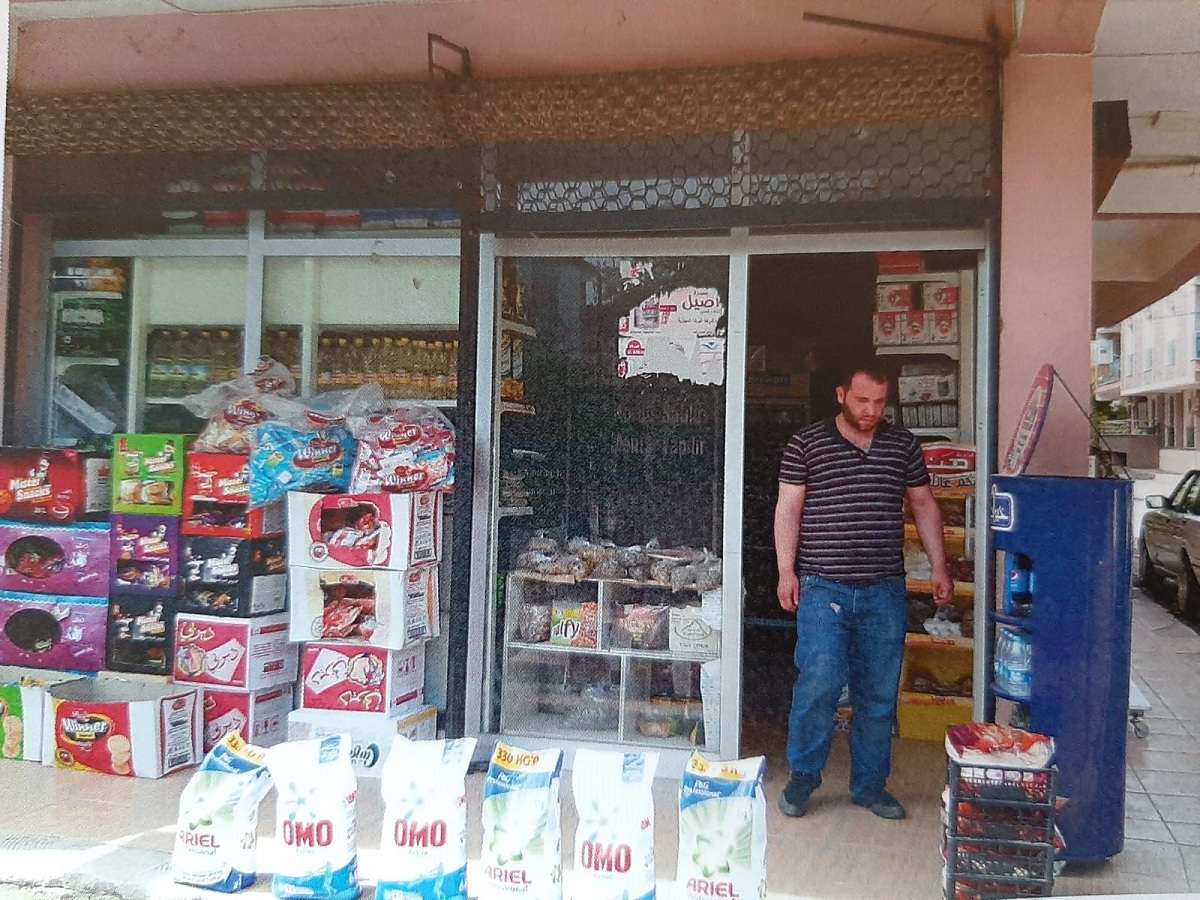 Torbalı Belediyesi Suriyelilerin dükkanlarını mühürledi
