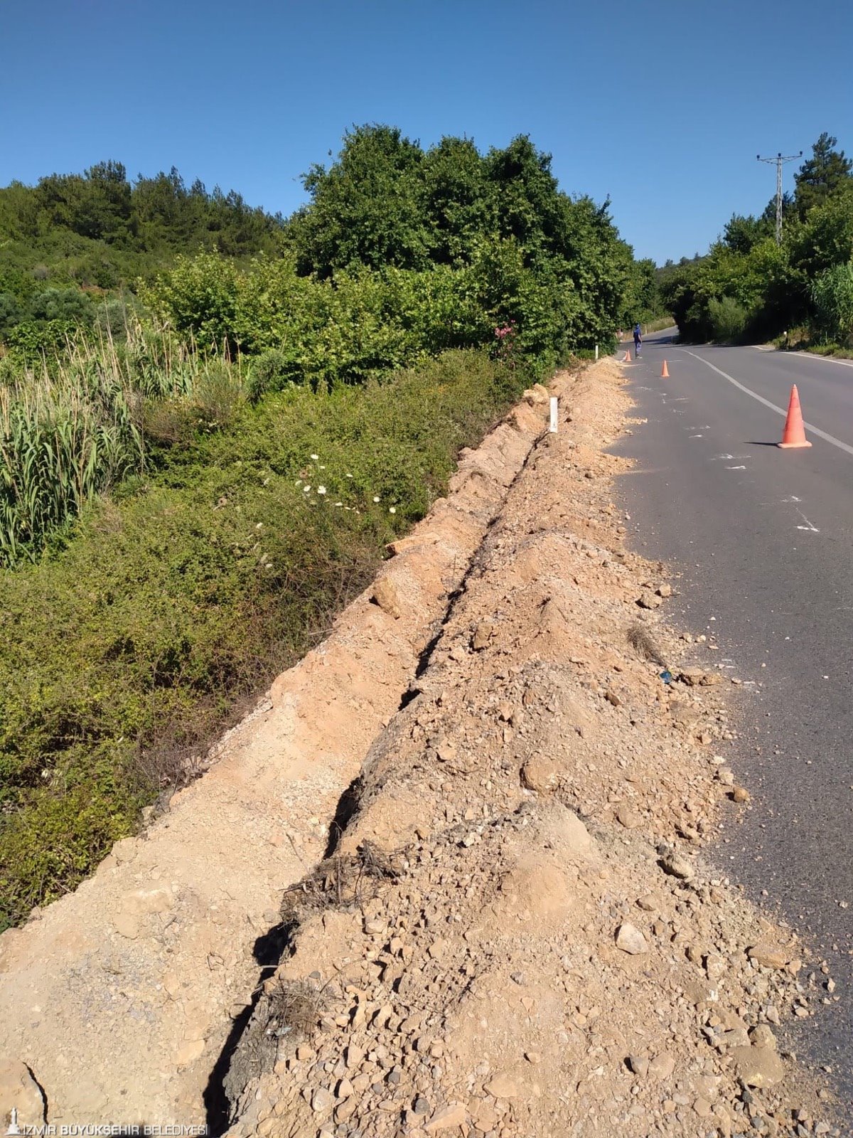 İZSU'dan Bademler'deki su sorununa neşter