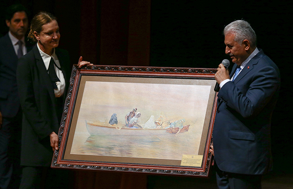 Yıldırım yerleşkeyi açtı, CHP'li Başkan'a teşekkür etti