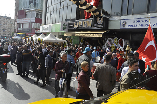 Bornova'nın Patron'una mehterli açılış