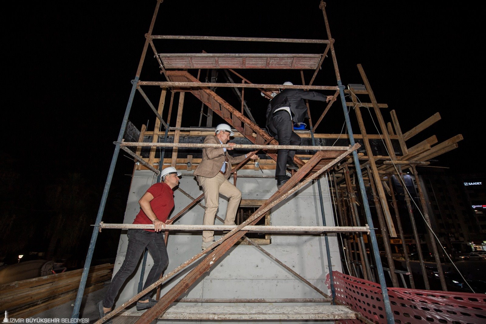 Kültürpark’ın kapılarındaki çalışmalar 1 Eylül’de tamamlanacak