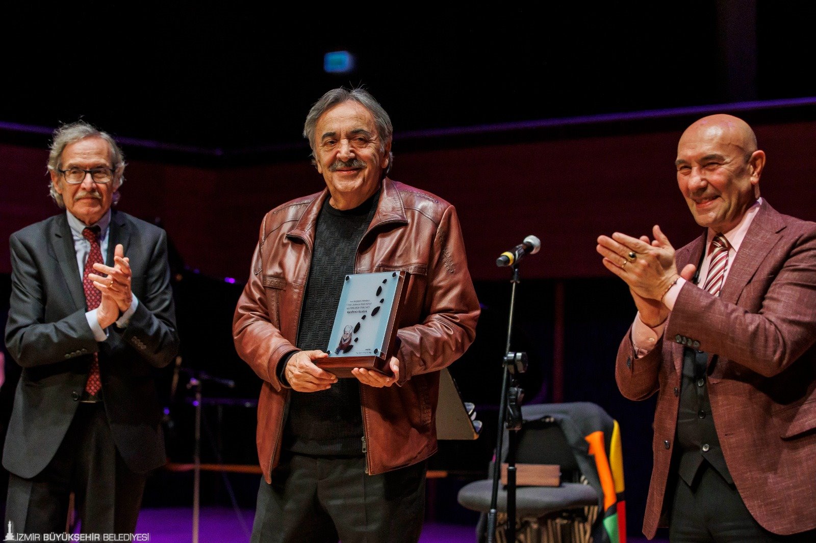 Mizahın ustaları ödüllerini aldı