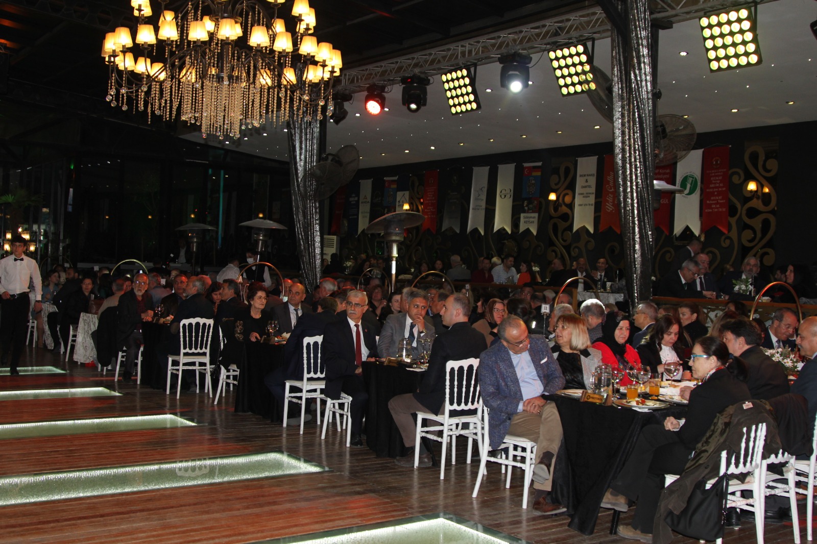 İzmir Denizliler Derneği, İzmir'deki Denizlilileri Bir Araya Getirdi