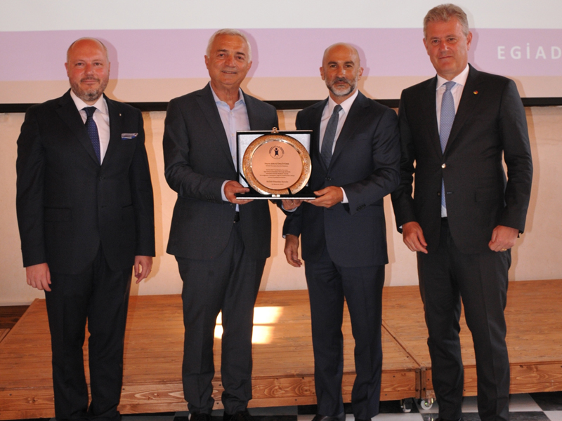 EGİAD Danışma Kurulu'na Özgener başkan