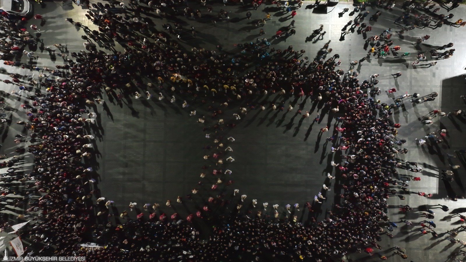 Cumhuriyet coşkusu İzmir’in her yerine yayılacak