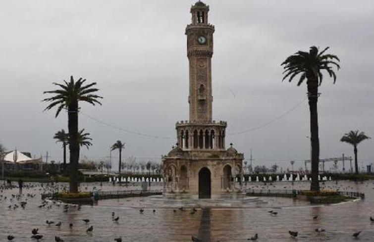 Eğlenceden geriye boş meydanlar kaldı
