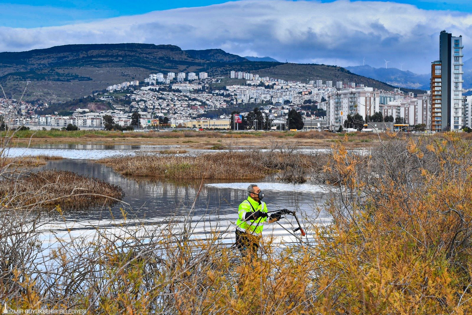 300 bin noktada sivrisinek mücadelesi