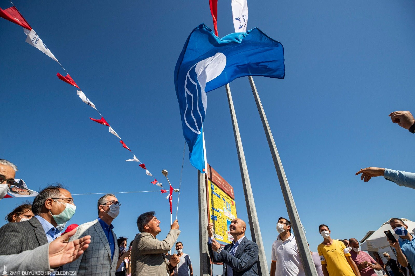O hedefte önemli adım: 'Mavi bayrak' kent merkezine yaklaştı