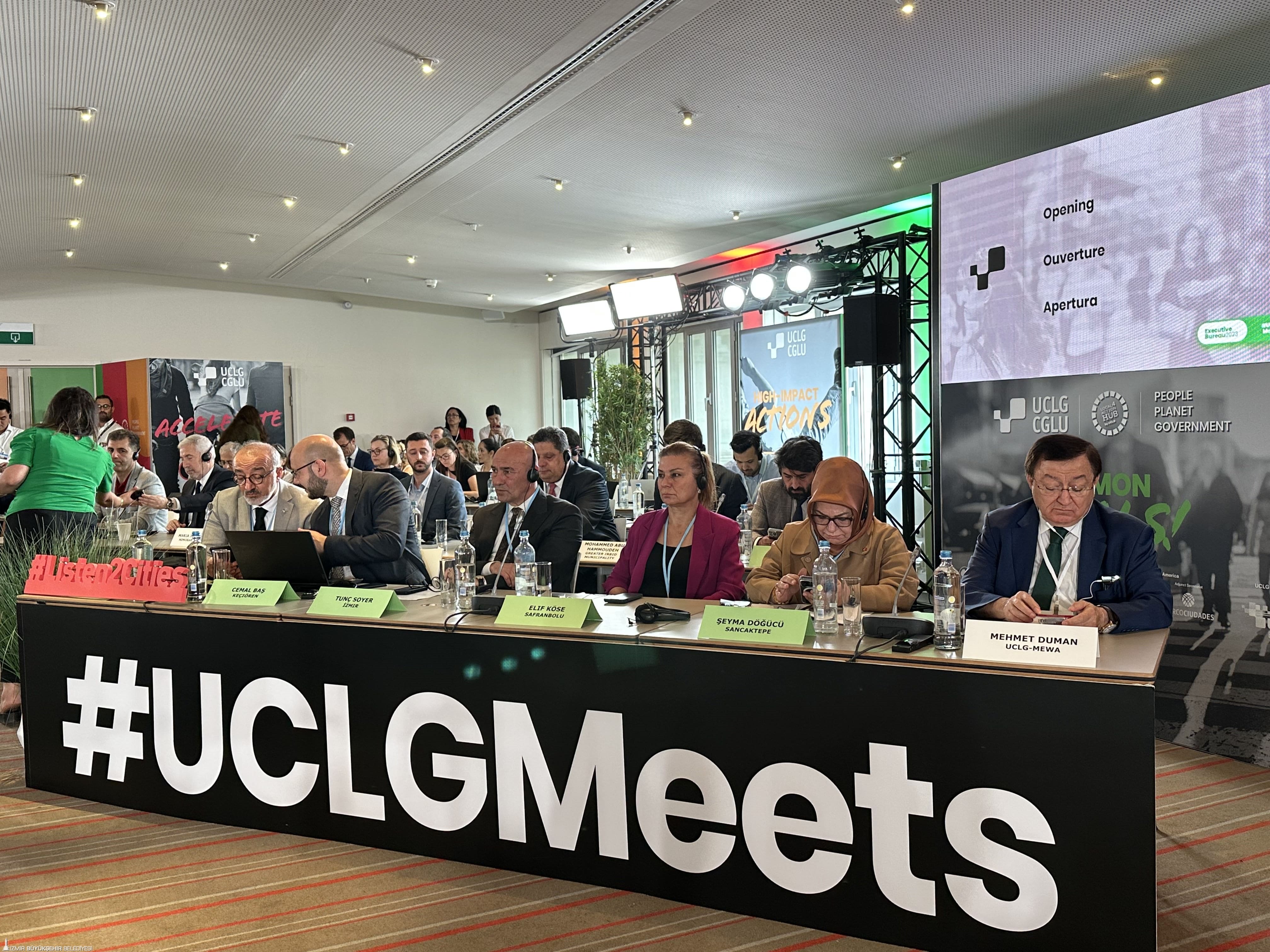 Başkan Soyer’den Brüksel’de uluslararası dayanışmanın önemine vurgu