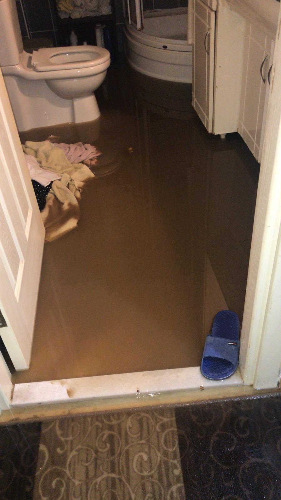 “KOCAOĞLU’NUN PİSLİĞİNİ TEMİZLİYORUZ”