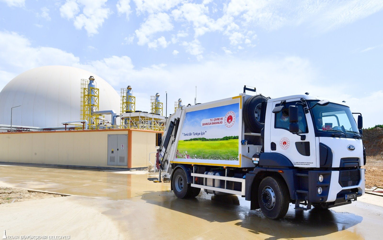 Avrupa'nın en büyük entegre katı atık yönetim tesisi Ödemiş'te hizmete giriyor