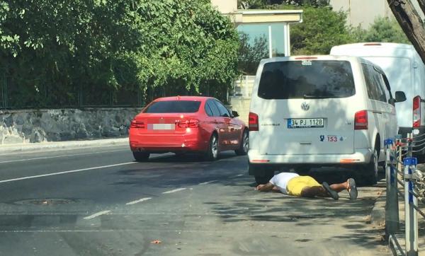 Sarıyer'de çok ilginç anlar! Kavga ettiği eşine kızan kadının yaptığına bak