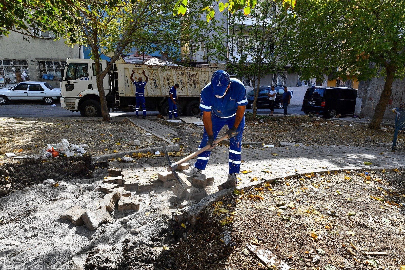 Acil Çözüm Ekipleri İzmir’e iz bıraktı