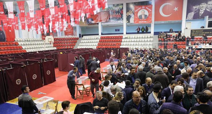 ÖRGÜT DEĞİL AZİZ KAZANDI