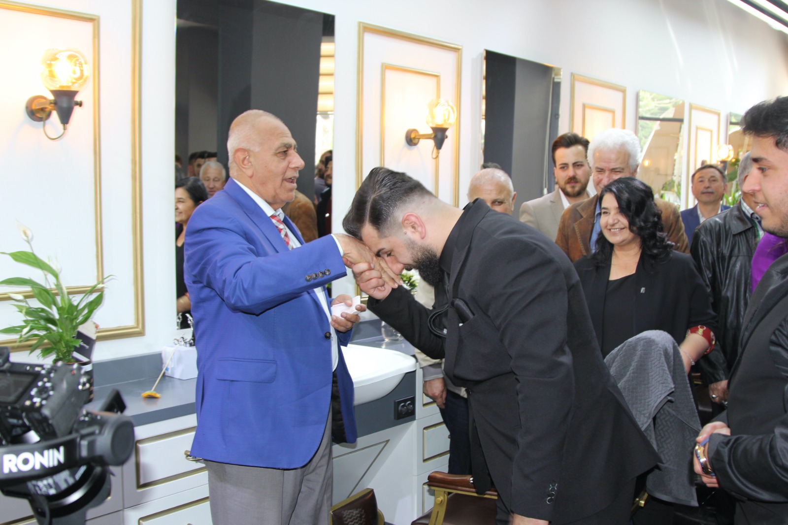 BARIŞ AĞIRMAN VİP RODY CAN ŞUBESİ BUCA'DA HİZMETE BAŞLADI