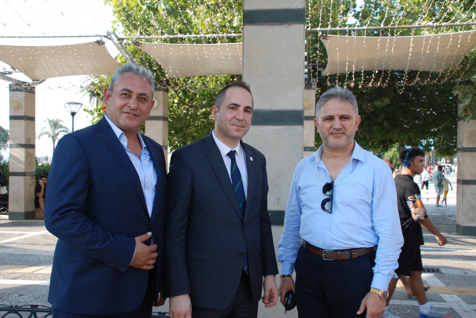 Gelecek Partisi İzmir'de 'birlik, beraberlik, bolluk, bereket' dedi...