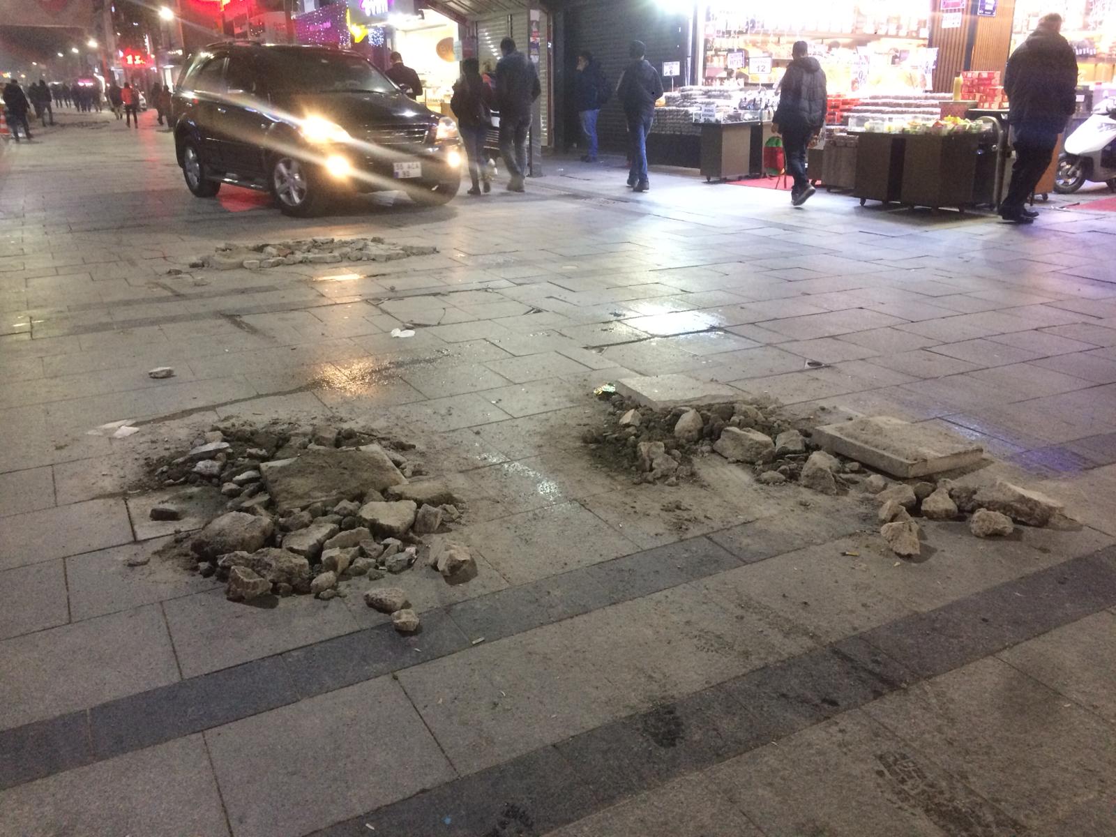 KARŞIYAKA ÇARŞI YENİ YILA HAZIR!