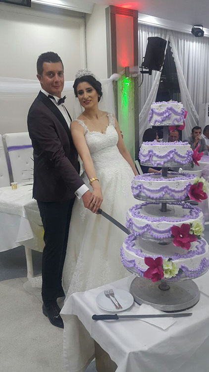 Erduran ve Deler ailesinin mutlu günü