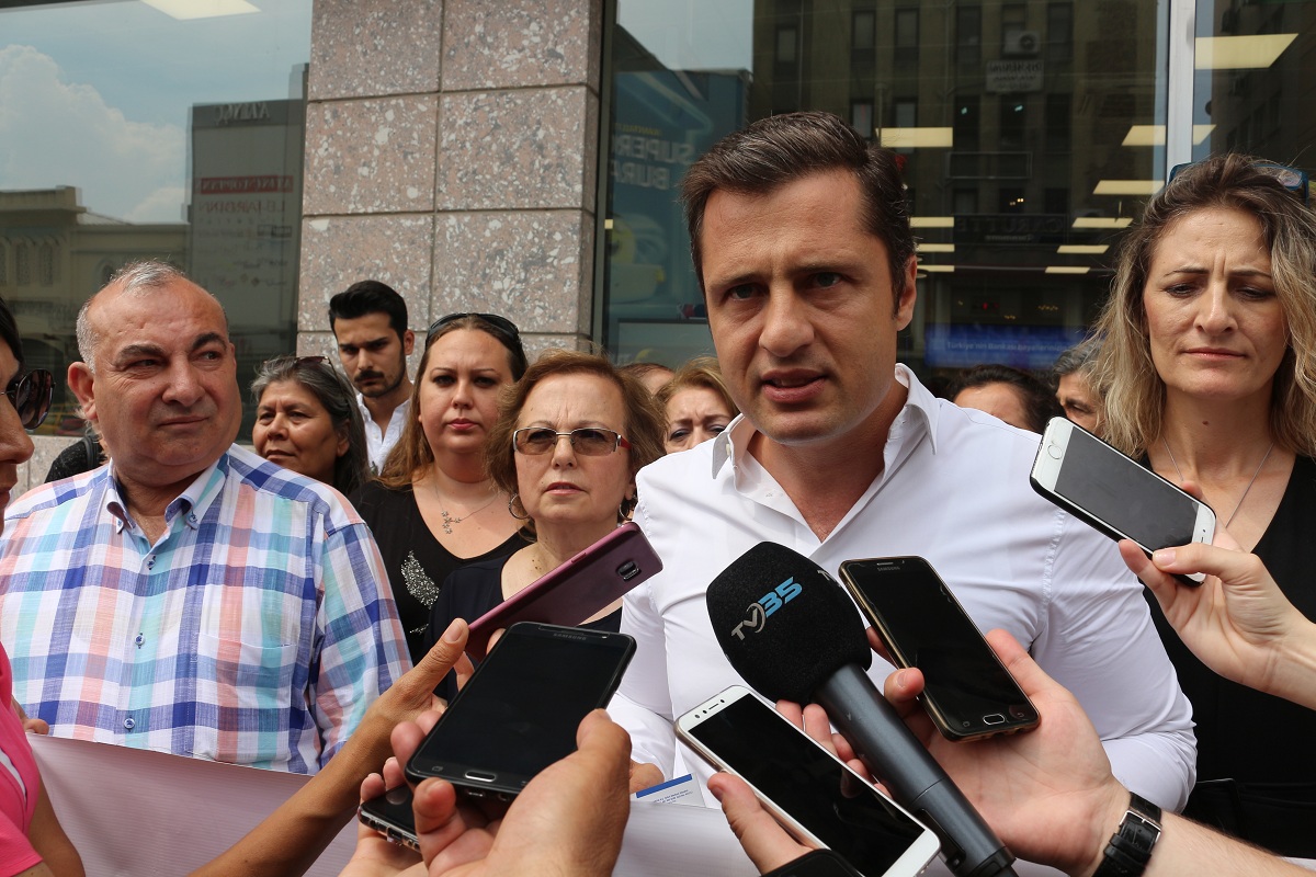 CHP İzmir’den İmamoğlu’nun kampanyasına destek