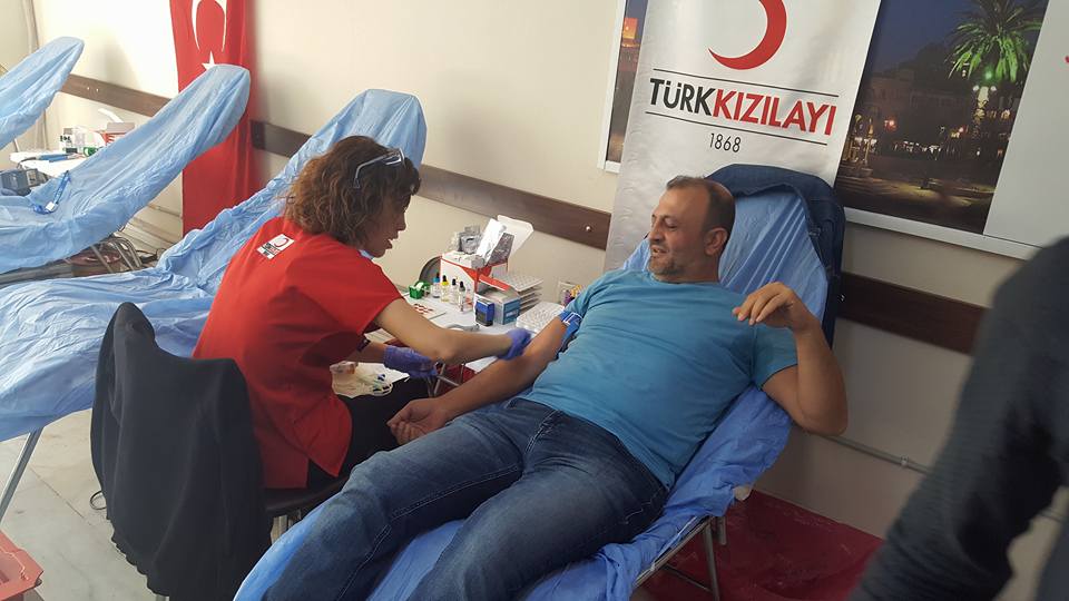 İzmir’deki Mardinlilerden Kan Duyarlılığı