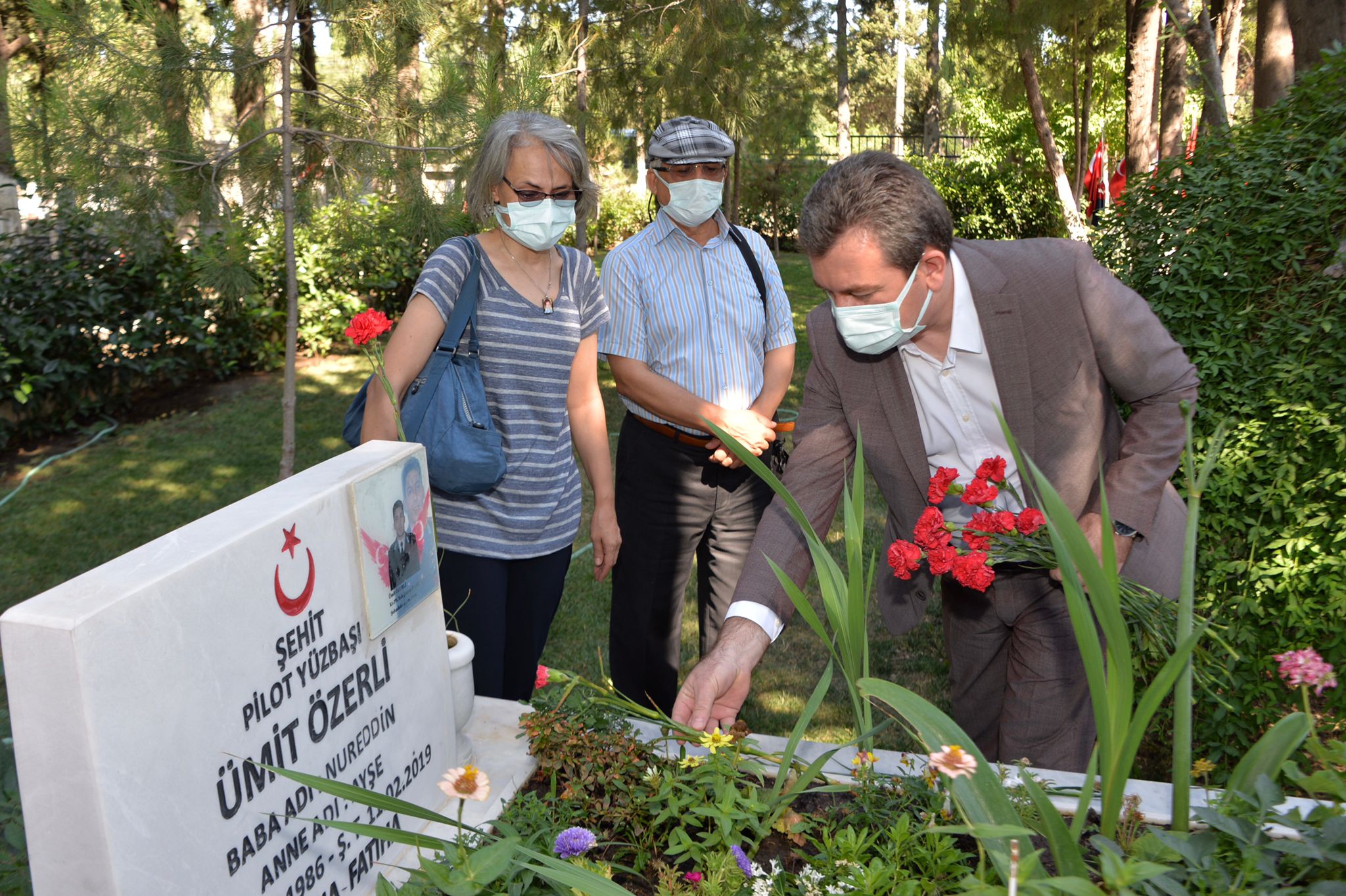 Bergama’da 15 Temmuz Demokrasi ve Milli Birlik Günü dua, mevlid ve törenlerle anıldı