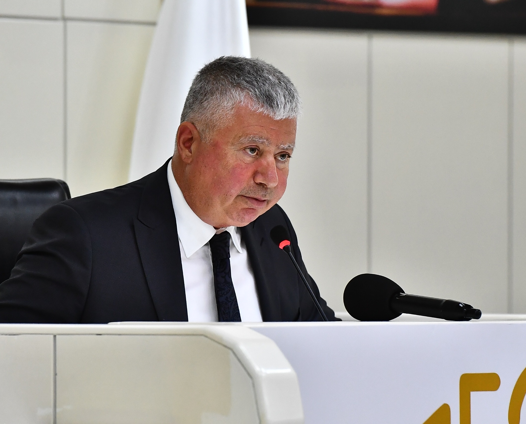 Büyükşehir Meclisi’nde önemli kararlar, gergin anlar!